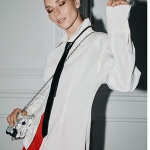 Wiya TU Italy white wide shoulder pads long sleeve button up shirt NWT